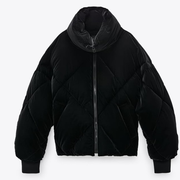 Zara puffer jacket NWT black size small